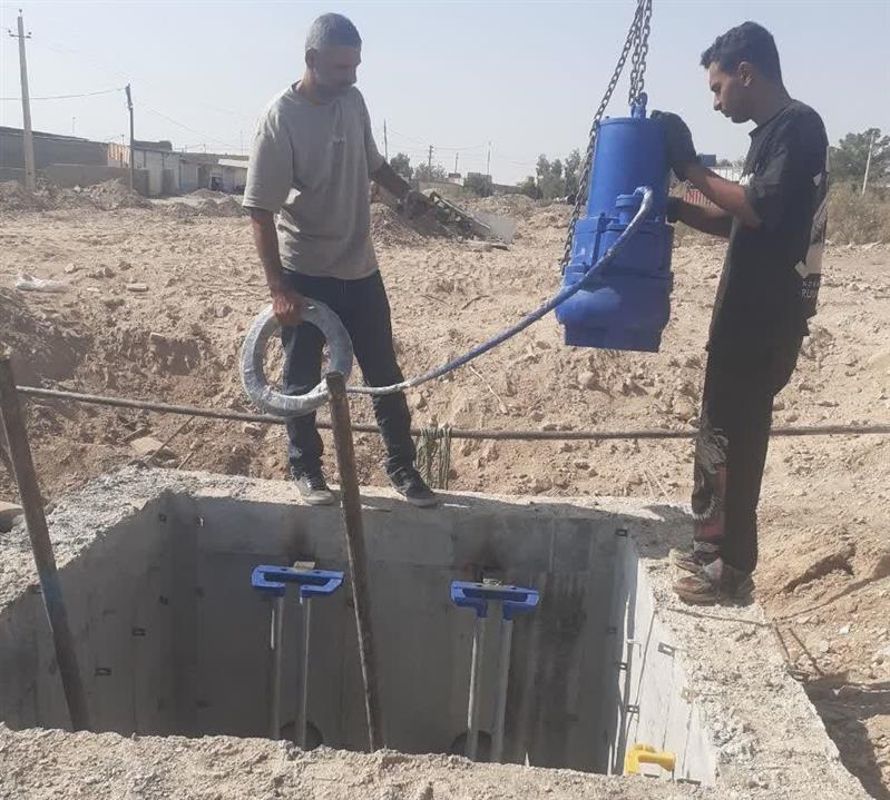 نصب دو دستگاه پمپ در ایستگاه پمپاژ فاضلاب سایت ۲۳ هكتاری نهضت ملی مسكن سمنان