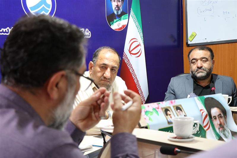 برگزاری چهارمین جلسه شورای فرهنگی، بسیج و اقامه نماز آبفای استان سمنان با محوریت گرامیداشت هفته دفاع مقدس