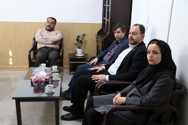 بررسی مسائل حقوقی، املاك و بدهی های مشترك آبفا و برق سمنان